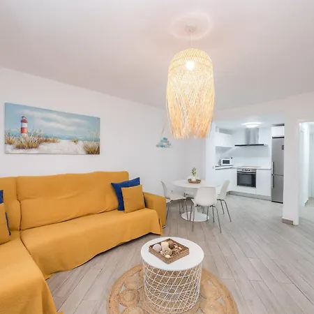 Guestready - Brujula Corralejo